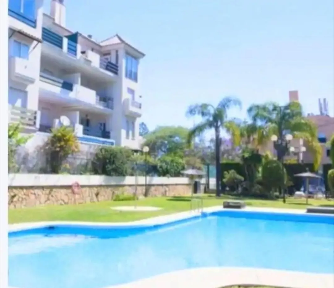 En La Playa Piscinas Jardines Puerto Banus Wifi Apartment Marbella