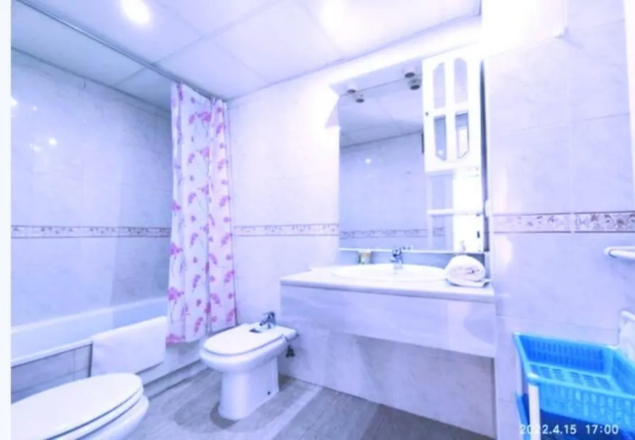 En La Playa Piscinas Jardines Puerto Banus Wifi Apartment Marbella Spain