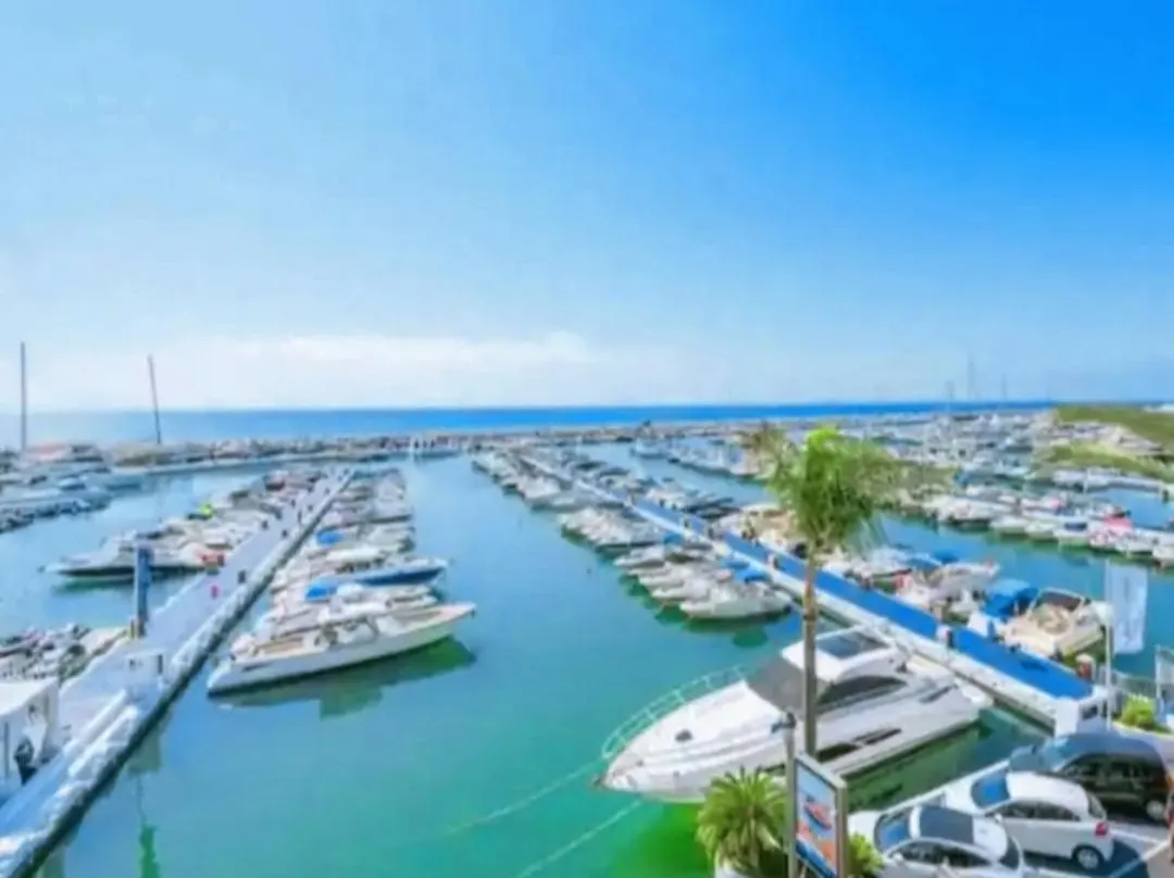 Appartement En La Playa Piscinas Jardines Puerto Banus Wifi à Marbellac